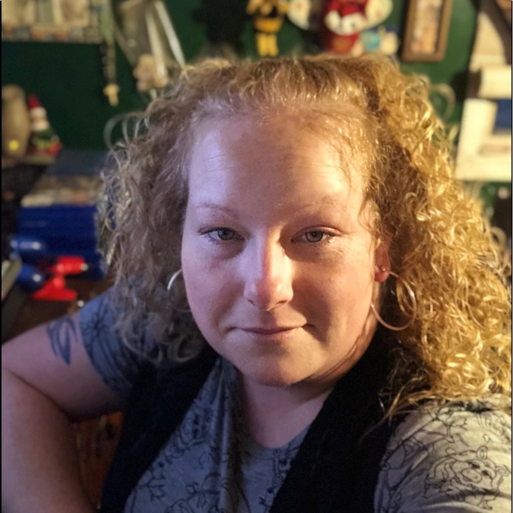 Meet your Posher, Stefanie